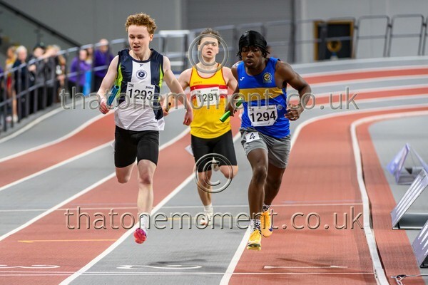 CEREL-923889 - Track Male Set One