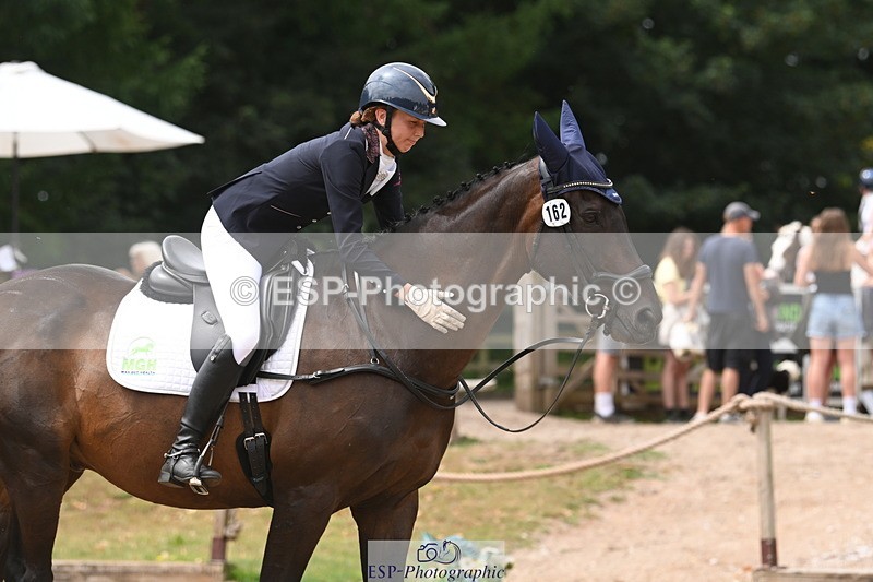 250719A-122021-04767 - 162-Sarah.Warman-In.the.Spotlight