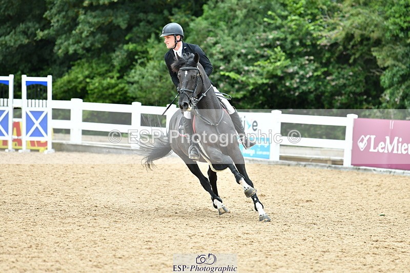 230721A-141231-06791 - Cls 22, 1 Star Gold 1.30m