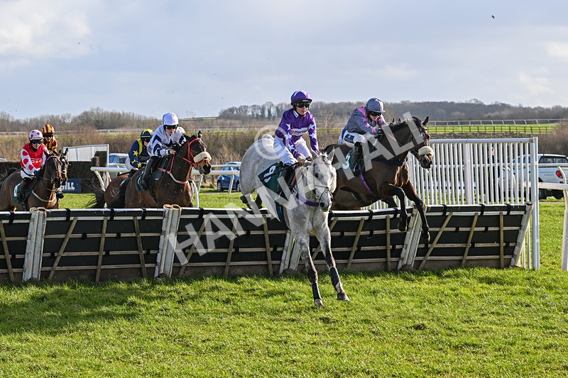 250225-Race 1-Quian-7597 - Race 1