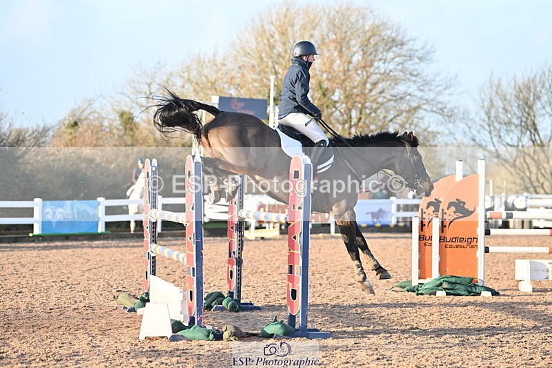 231210A-144059-02820 - Cls 21 Foxhunter & 1.20m Open