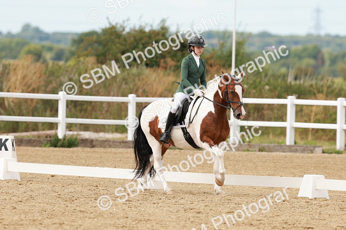 SBM_002221 - Classes 13, 19 - AM5 & FEI Pony Team Test