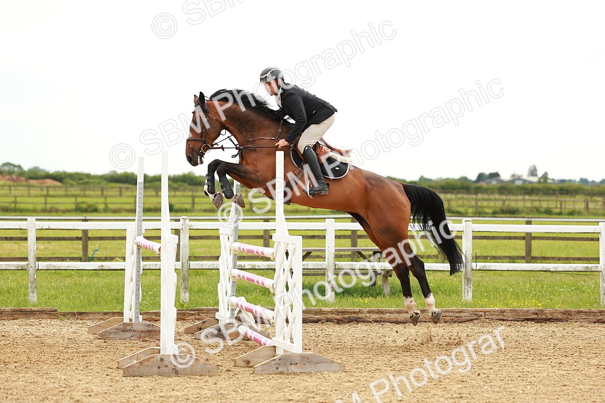 SBM_002152 - Class 4 - Senior Newcomers - 1.10m