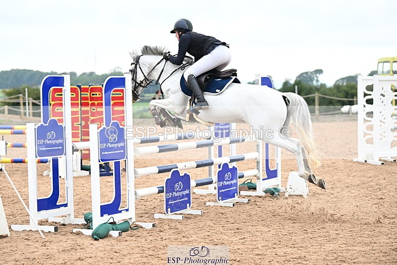 240907A-142311-02338 - Cls 4 Pony Big Team 95cm & 1.05m