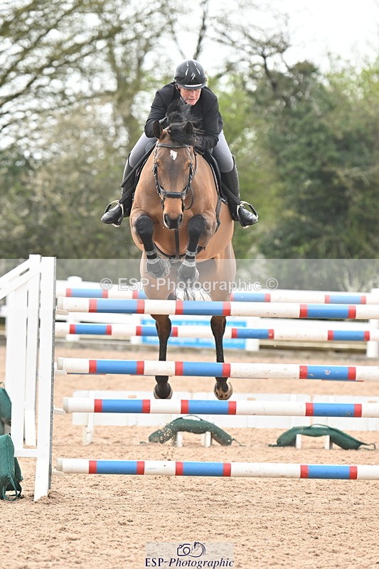 240406A-155702-04285 - Cls 17 National 1.30m Open