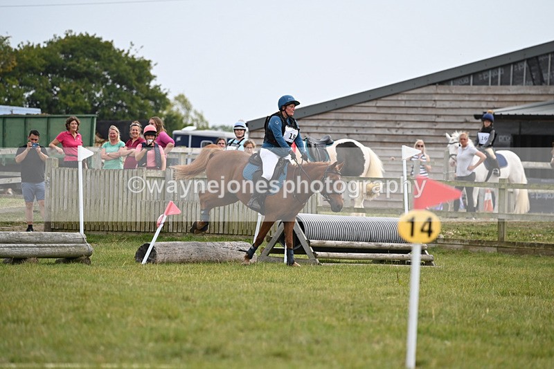 WJ6_0755 - 40cm XC Time 11:31 to 11:49