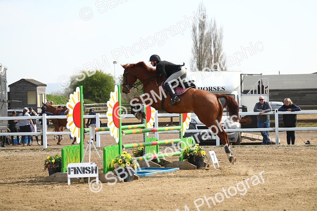 SBM_002434 - Class 10 - Senior Newcomers - 1.10m