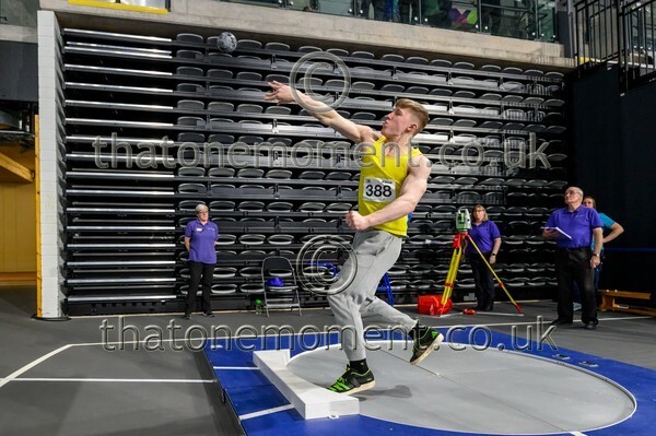 AgeInd25SUN-923804 - Field Male