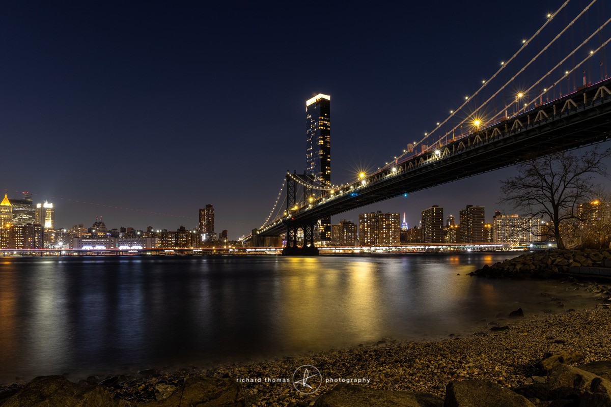 New York - Dumbo at night - New York