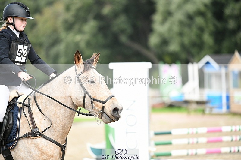 251004A-125828-01068 - Classes 6 & 7 60cm