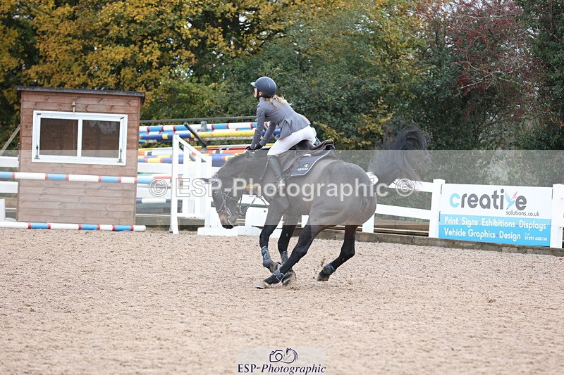 231112A-122819-04016 - Cls 19 Snr 1.05m Open