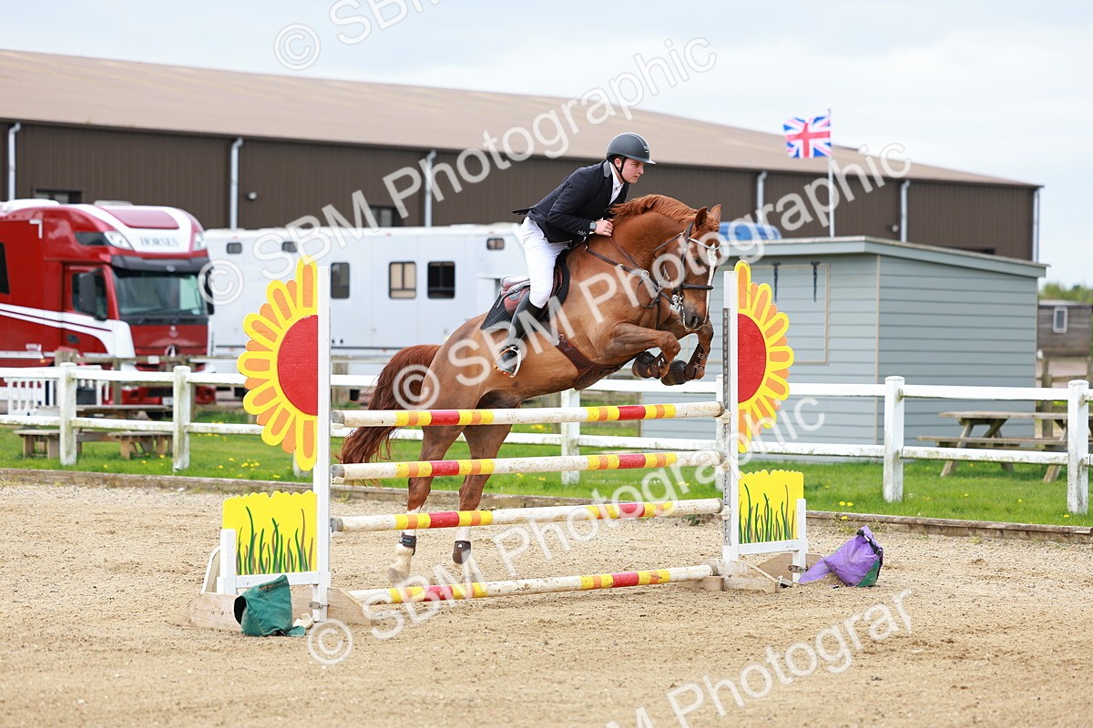 SBM_002629 - Class 11 - Senior Foxhunter - 1.20m