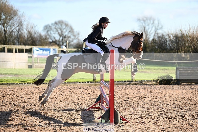 251130-130258-01873 - Cls 23 & 24 80cm Club & Schools