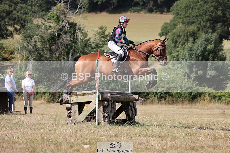 250802A-155816-06901 - F-279-Sophie.Robson-JOLLY.JEAN