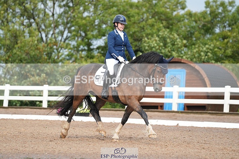 250907-105156-05906 - 089-Alison.CrimpCrwys.Beau