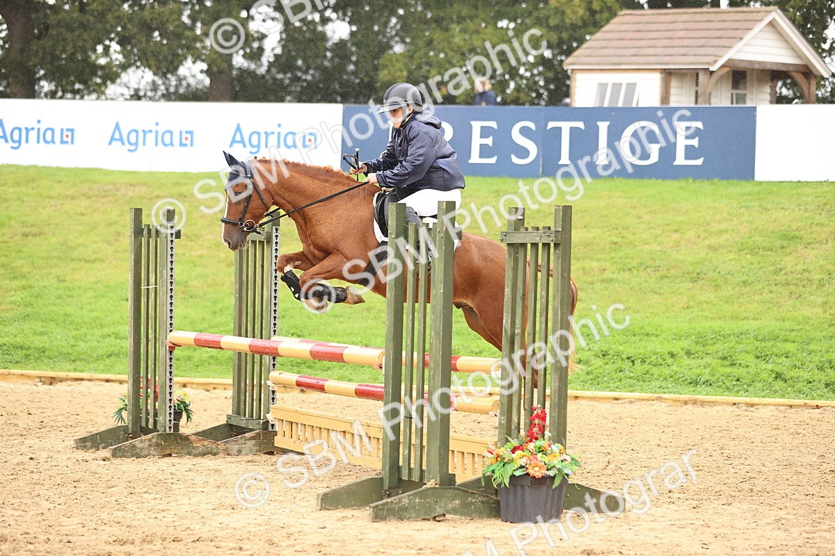 SBM_73371 - J19 - Junior Horse & Pony 90cm Supreme championship