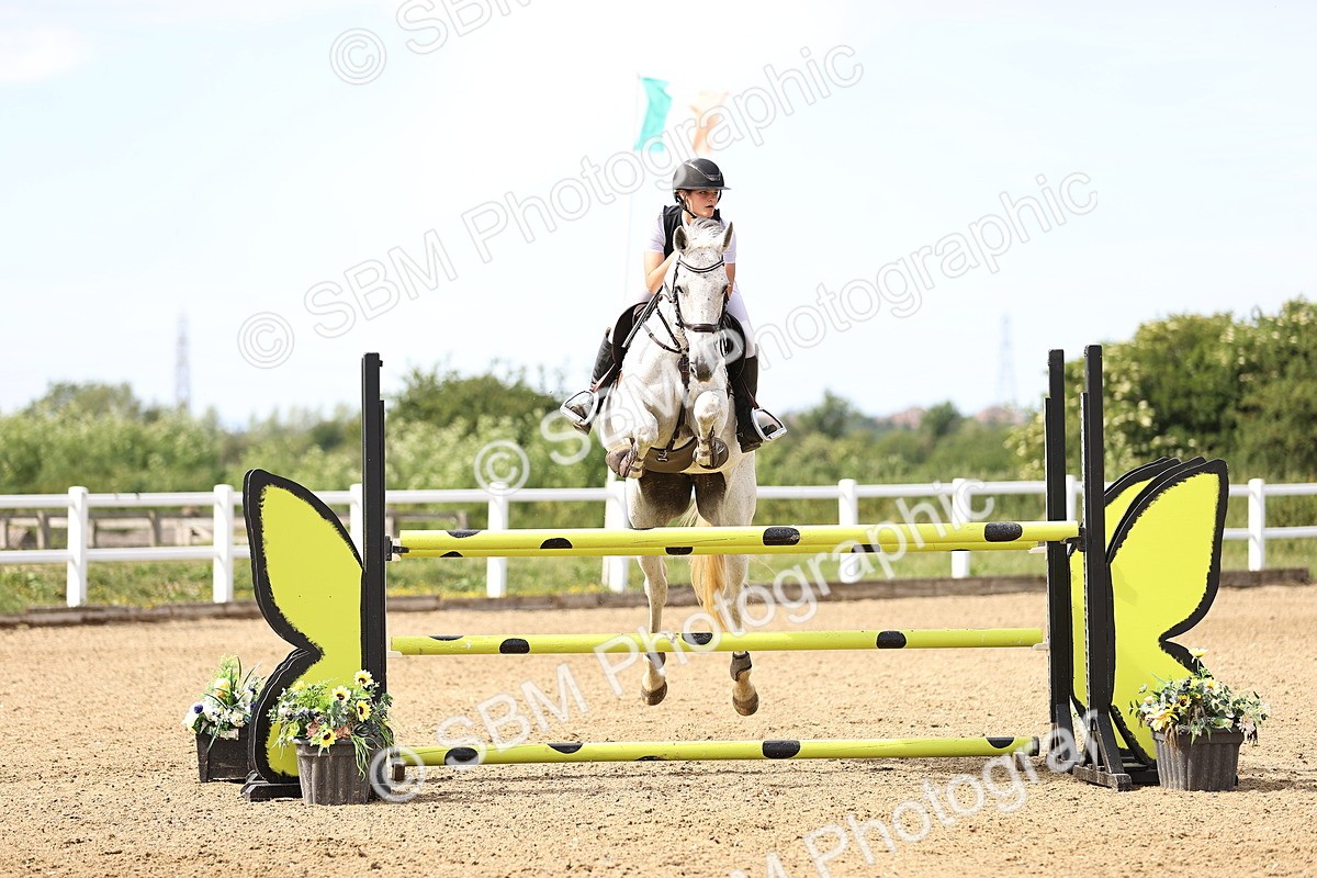 SBM_005146 - Class 12 - 1.15m Open (Members Cup)