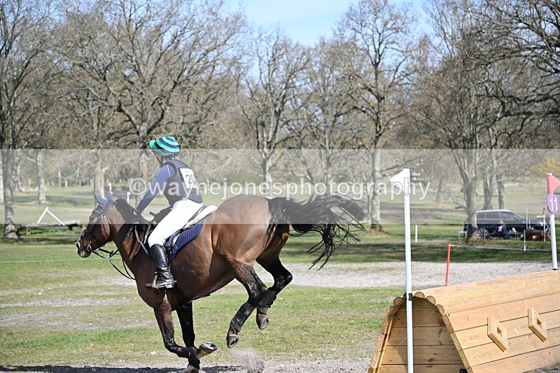 WJ6_2749 - Time 11:00 to 11:24