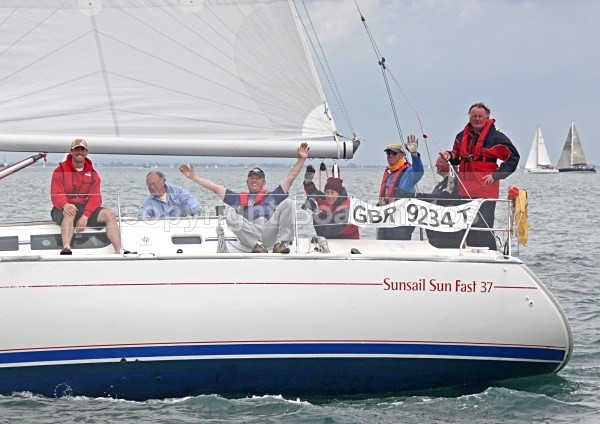 090620 GBR9324T SUNSAIL 34 IMG_4879 - ROUND THE ISLAND 2009