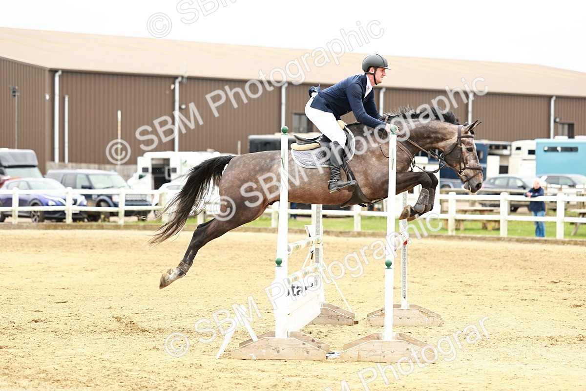 SBM_000829 - Class 3 - Senior Discovery - 1.00m