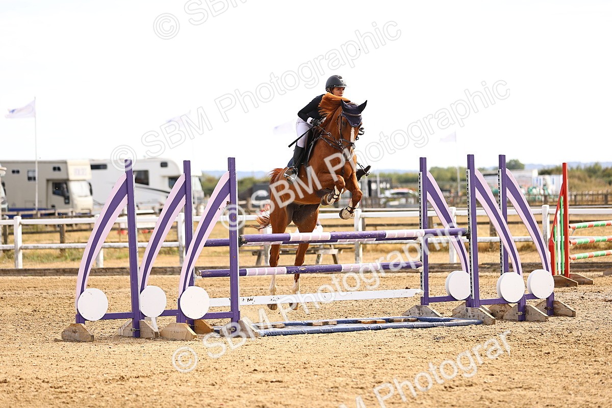 SBM_001540 - Class 6 - Senior Newcomers 1.10m