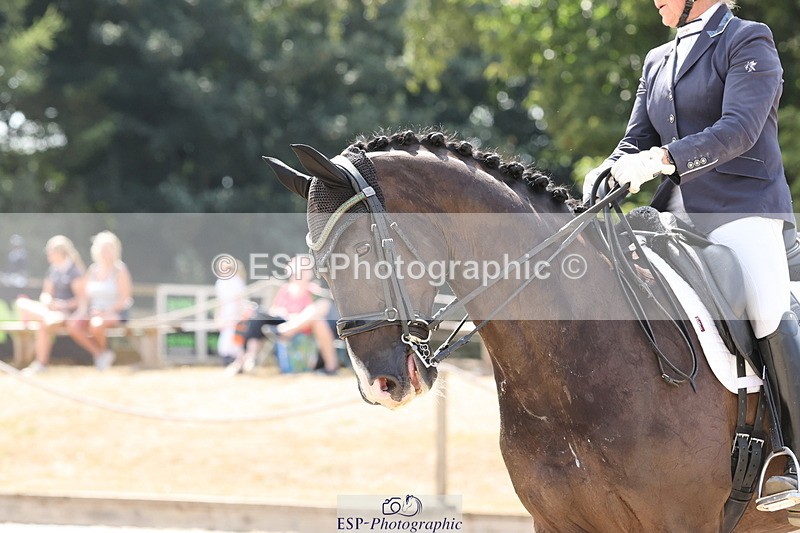 250809A-150607-04480 - 043-Louise.HutchinsonKingstone-W