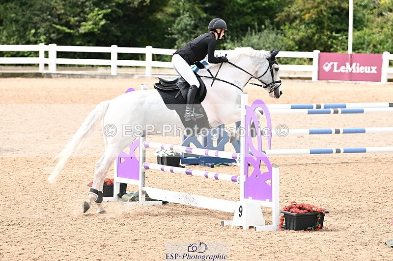 240802A-124640-04376 - Cls 24 95cm Amateur Qualifier