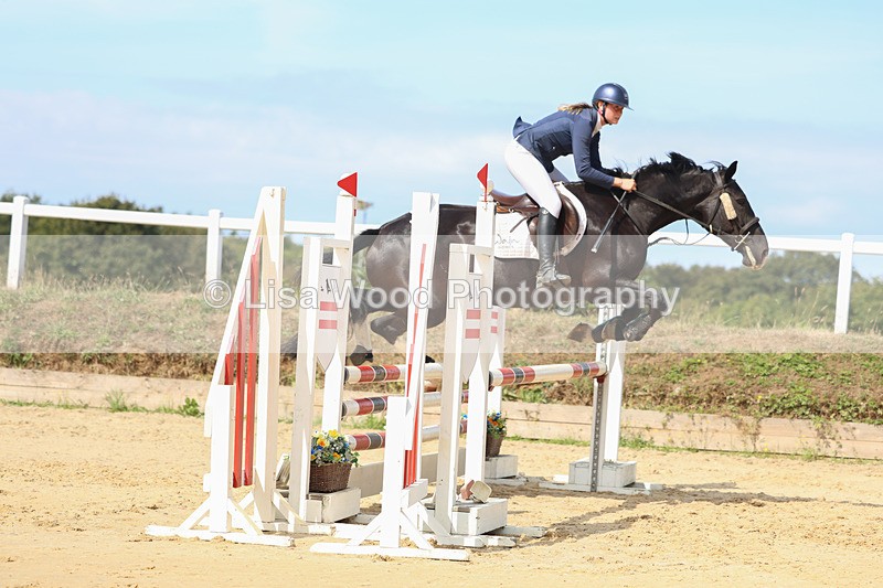 3E7A3514 - Class 4: Senior British Novice/90cm open
