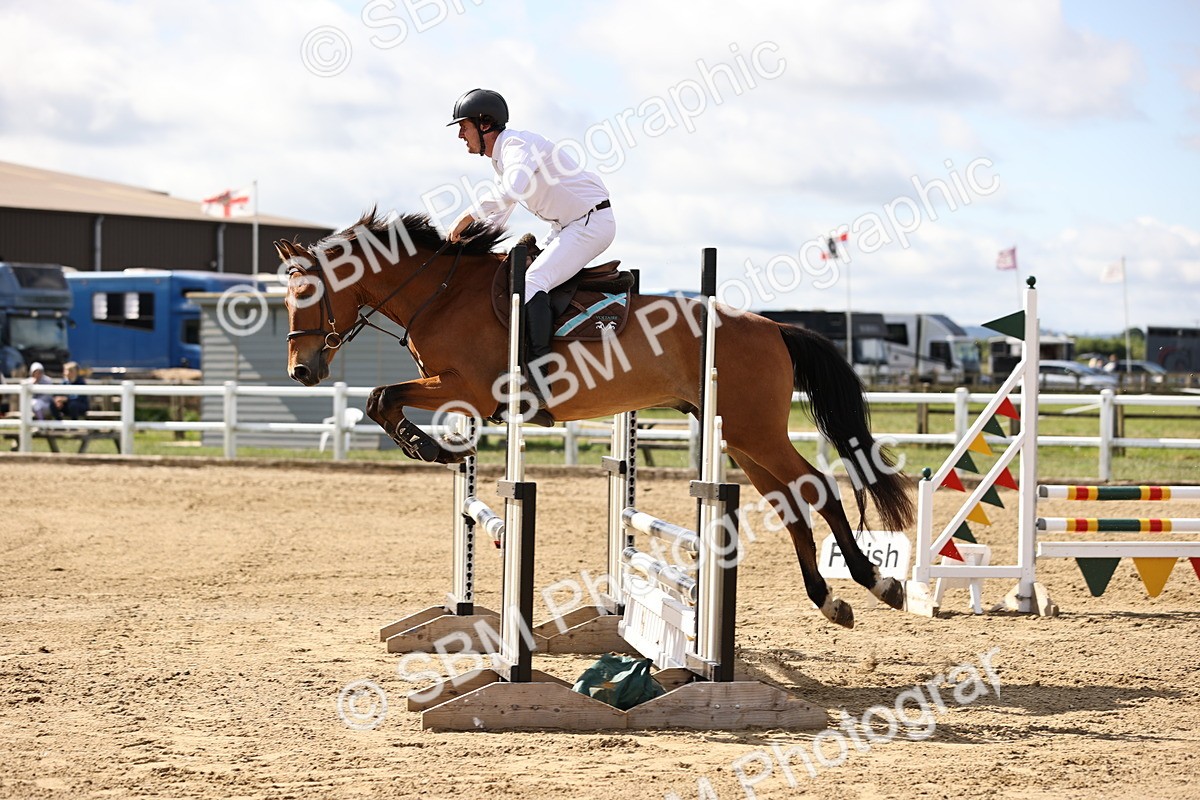 SBM_001918 - Class 8 - Clear Round