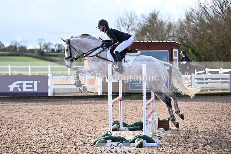 260128-103357-00112 - Clear Round & Brit Nov 90cm