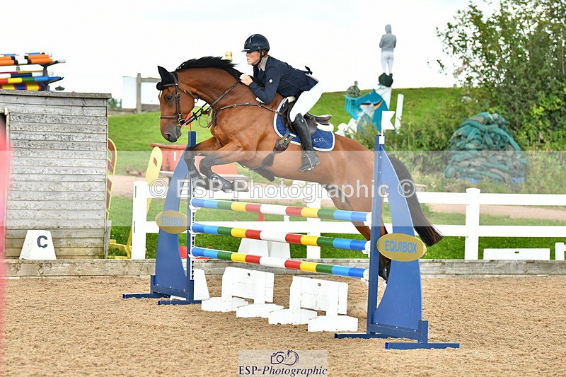 230721A-113112-05729 - Cls 18, 1 Star Silver 1.20m