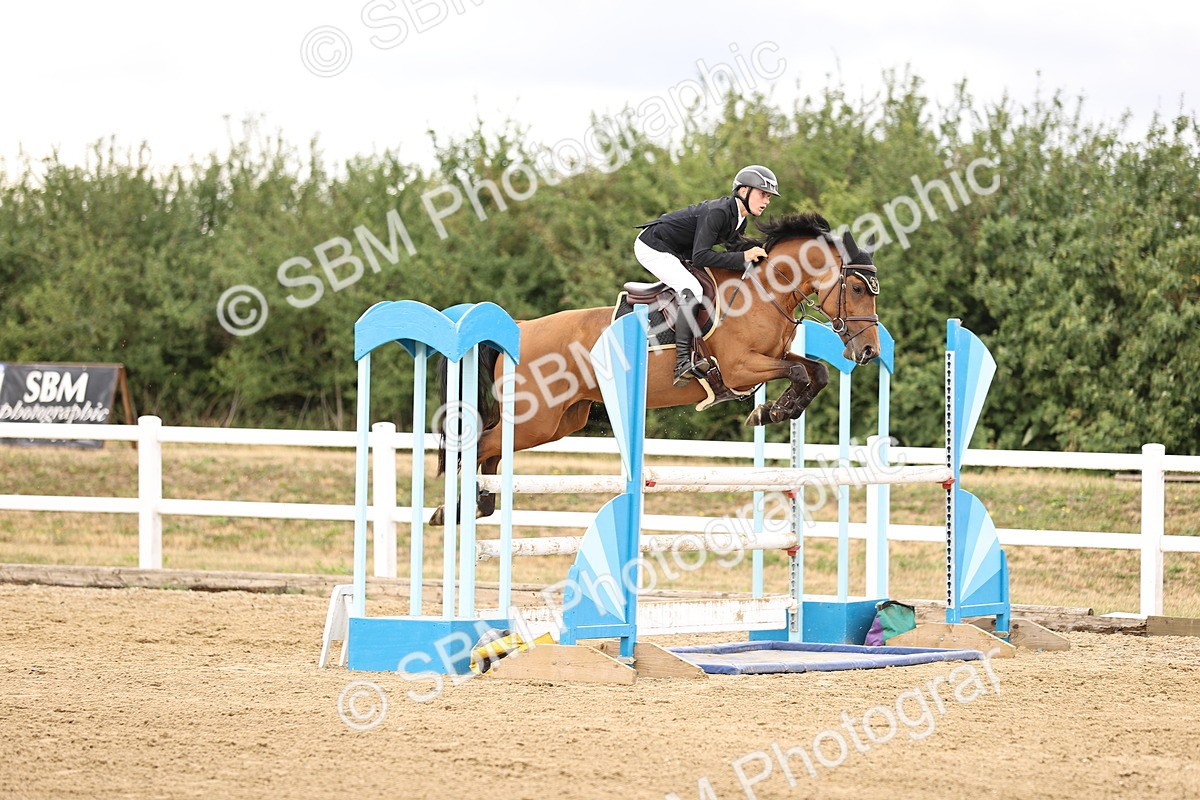 SBM_026877 - Class 13 - Senior Newcomers - 1.10m