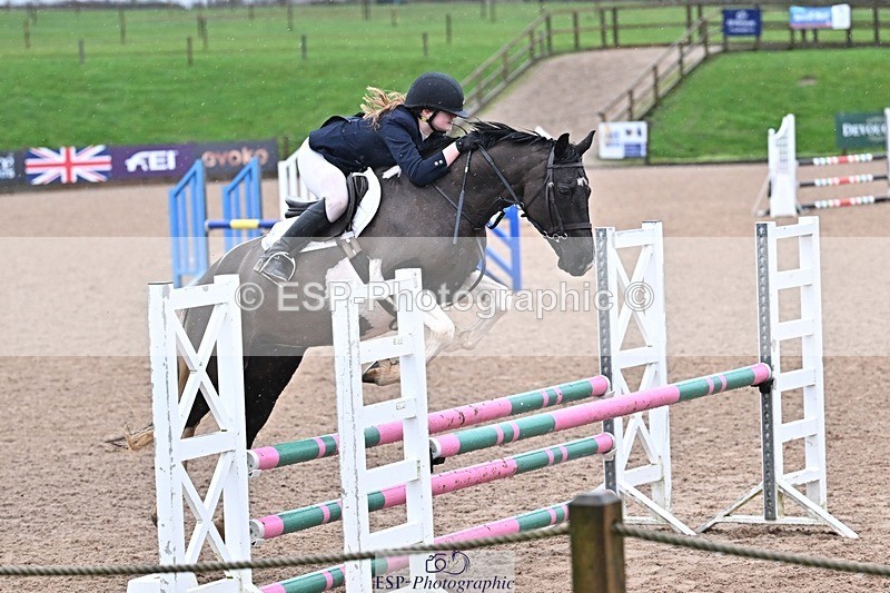 260208-112622-01136 - Cls 5 Discovery and 90cm Open