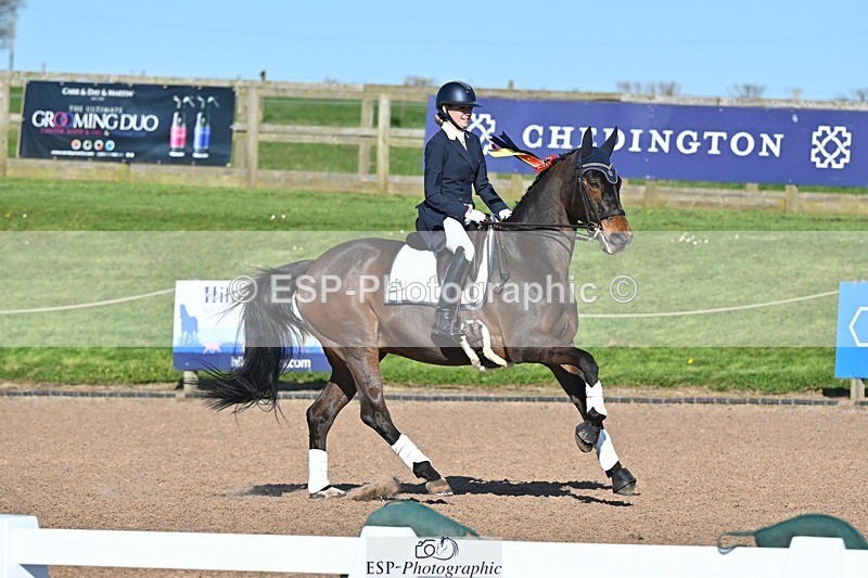 250405-154026-11832 - Cls 28 Young Riders Team