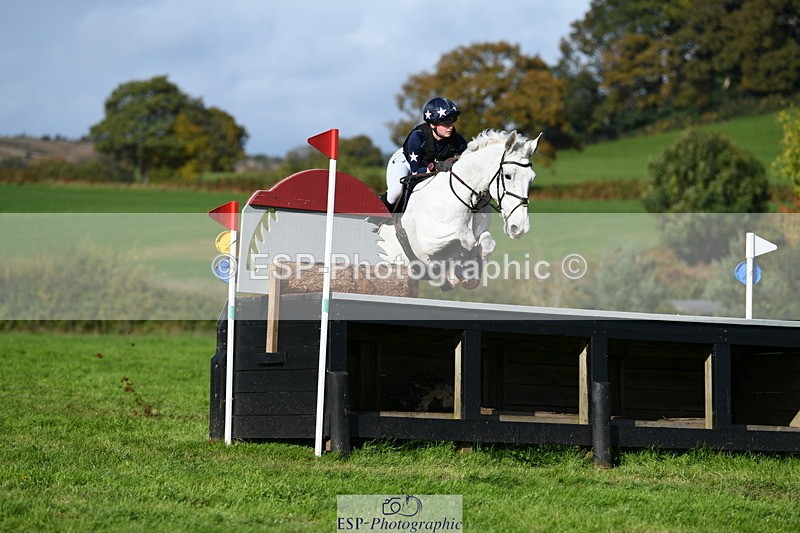 251024A-125914-11818 - B-153-Charlotte.Franck-Steier