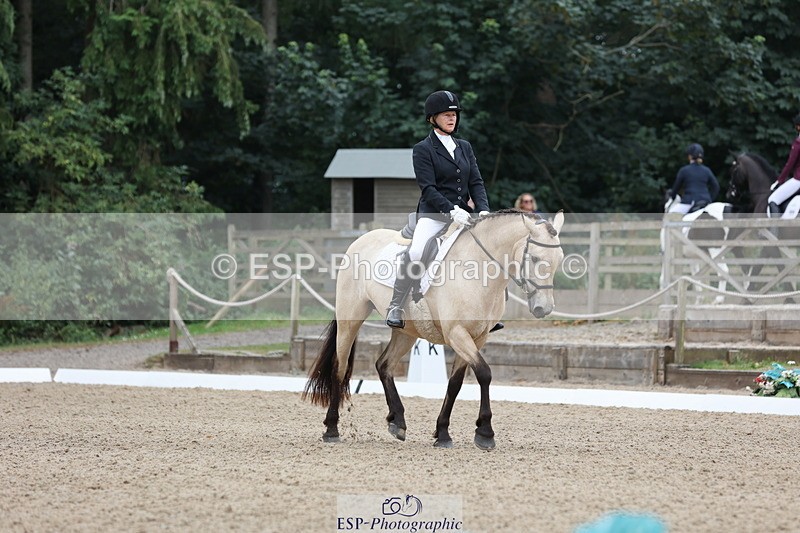 250718A-103023-00587 - 110-Dympna.Gethin-Rahugh.Girl