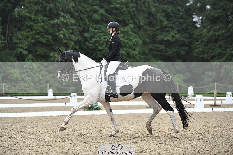 240720-113440-04329 - 123-Michelle_Wallis-Alvescot_Winning_Mood