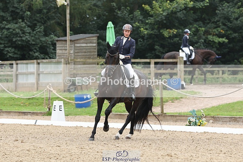 240810-120633-03039 - 302-Alice.Peternell-Vespasiano