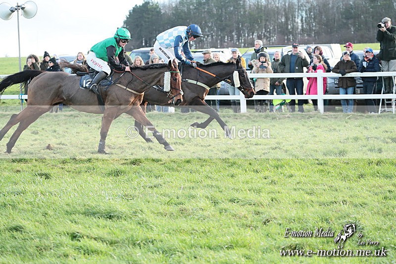 PtP 141225  1912 - New Forest Hounds PtP Larkhill 14/12/25