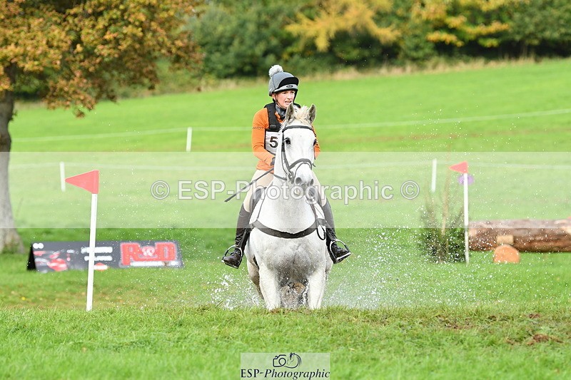 251025A-154108-21881 - G-571-Zoe.Mccanlis