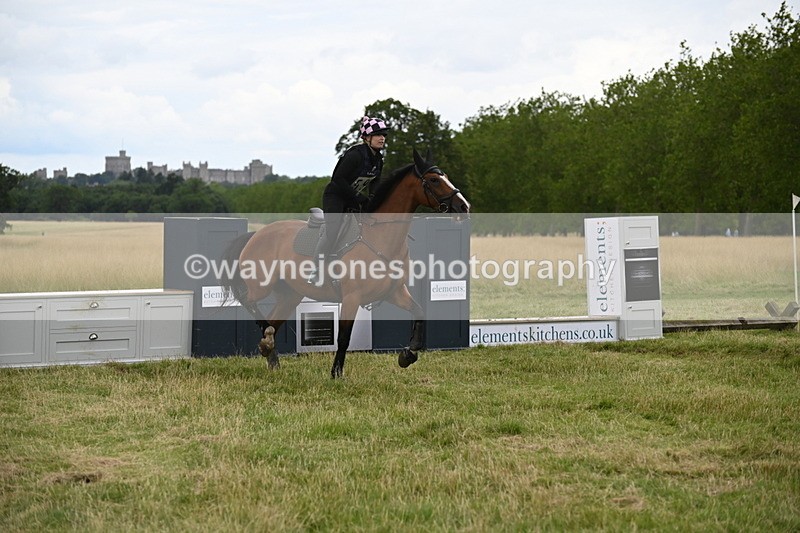 WJ6_4813 - Time at Jump 13:04 to 13:34