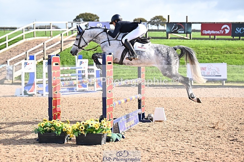 251005-104345-02846 - Cls 15 Foxhunter and 1.20m
