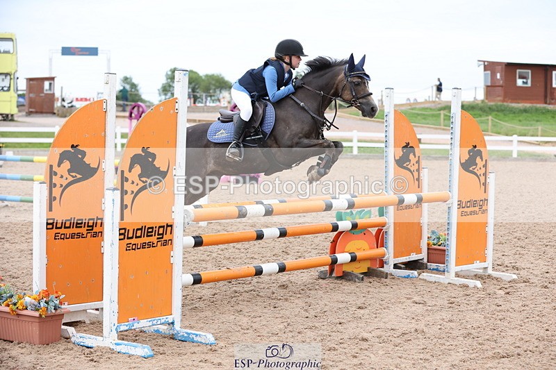 240630A-185950-16563 - Cls 29 Springboard 128cm + 138cm