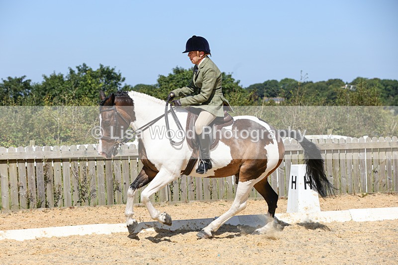 1X9A8262 - Class 12: Coloured Ridden