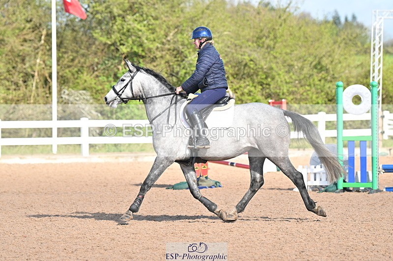 240504A-090834-00005 - Cls 11 Clear Round 50cm