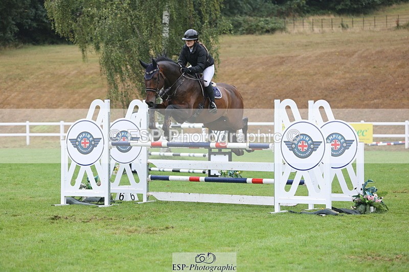 250830A-142700-06991 - Cls 16 Snr Newcomers and 1.10m Open