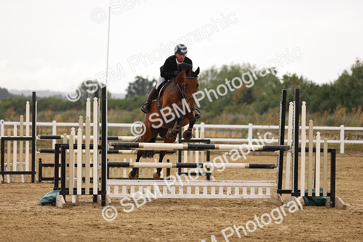 SBM_026493 - Class 12 - Amateur Championship Qualifier 1.05m
