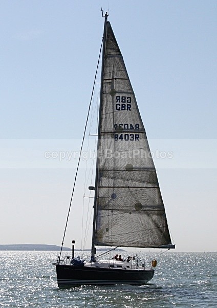 090413 GBR8403 GONE NUTTY IMG_ - Sailboats - monohull