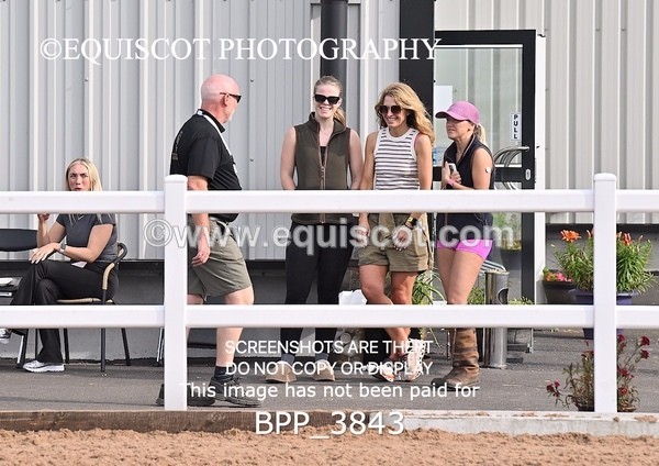 BPP_3843 - FRI CLASS 21 Pony Foxhunter/1.10m Open
