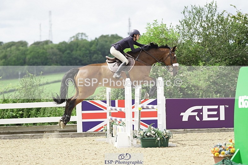 230728A-141906-02401 - Cls 10 95cm Amateur Quali